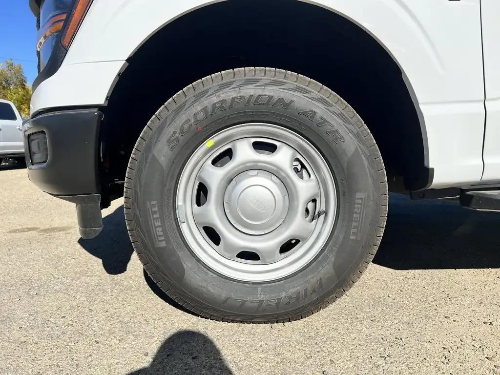 Ford F-150 2026 photo 3