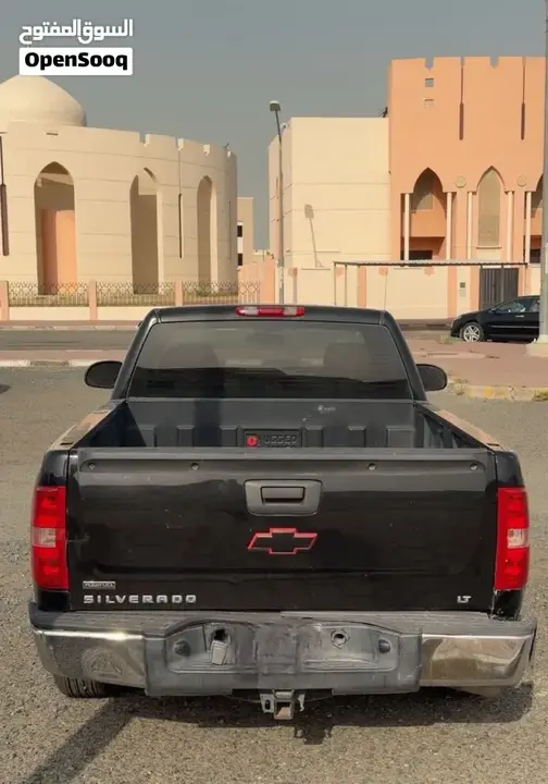 Chevrolet Silverado 2010 photo 2