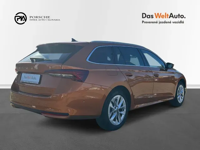 Skoda Octavia Combi 2025 photo 3
