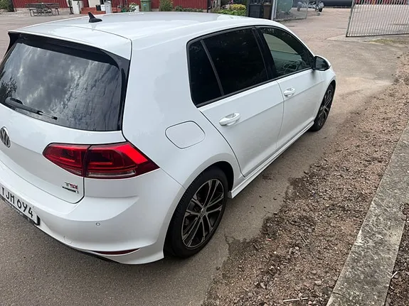 Volkswagen Golf Vii 2017 photo 4