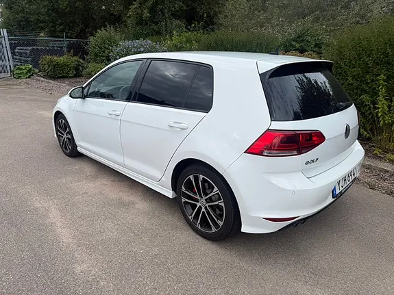 Volkswagen Golf Vii 2017 photo 2