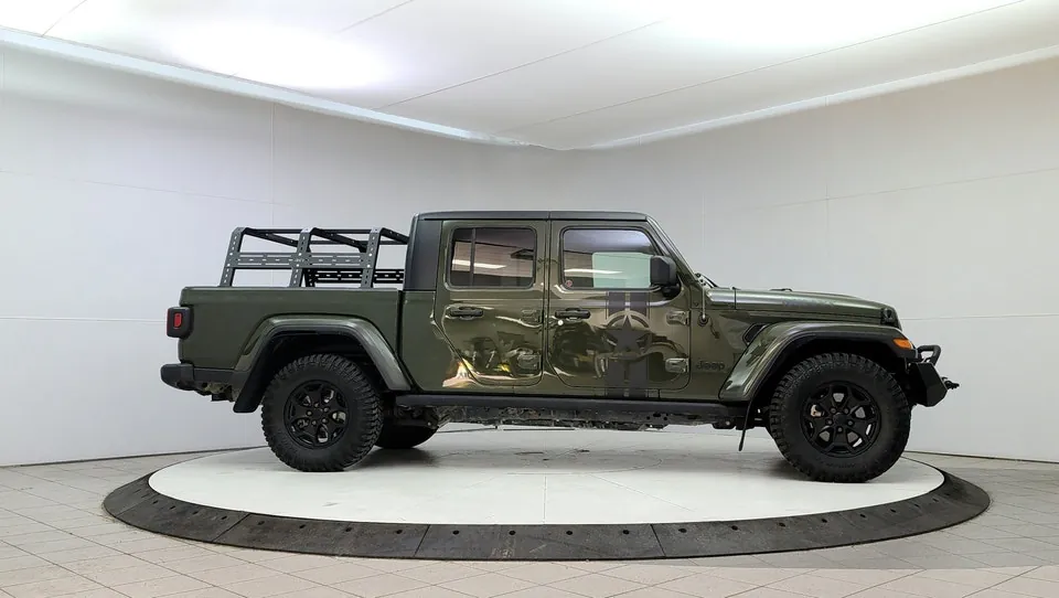 Jeep Gladiator 2022 photo 2