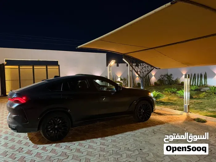 BMW X6 M50I 2022 photo 3