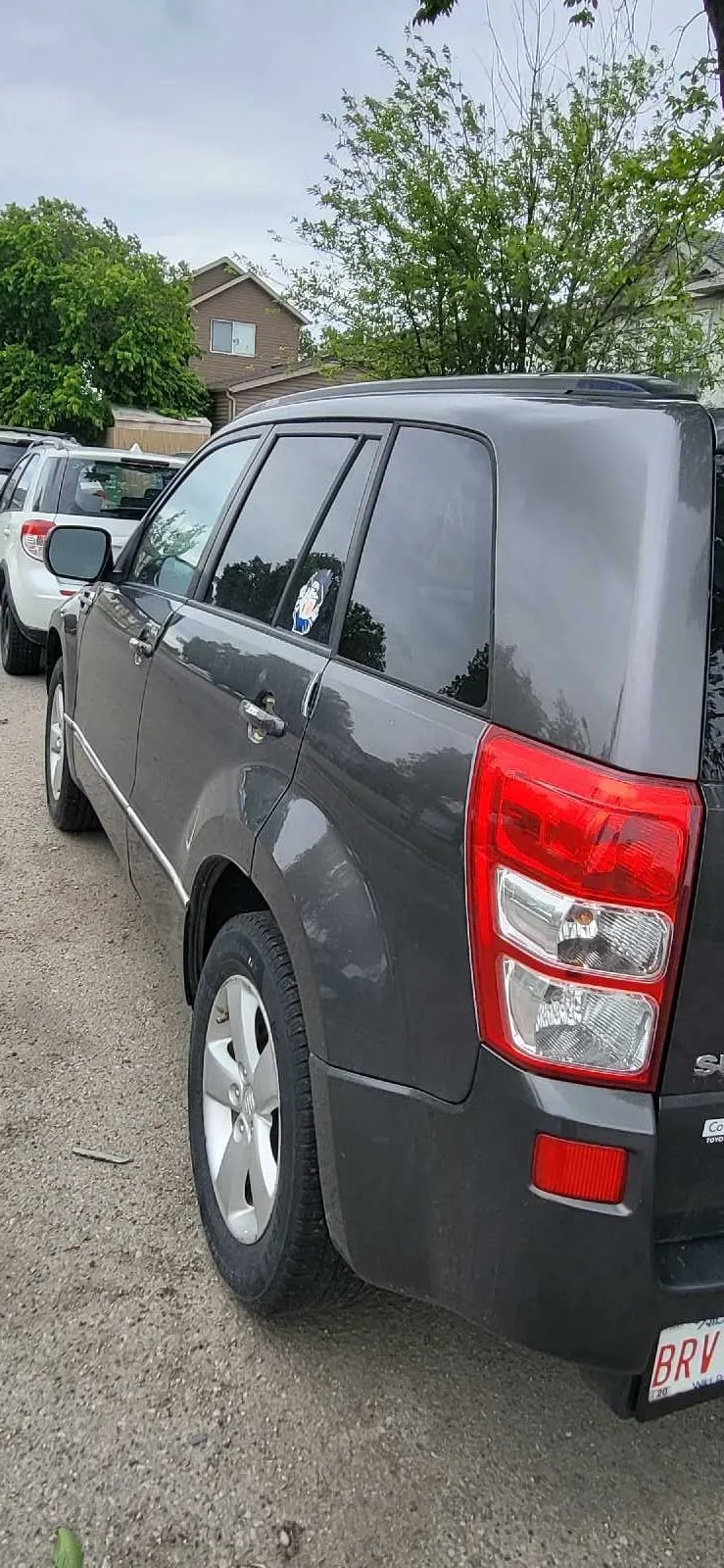 Suzuki Grand Vitara 2010 photo 5