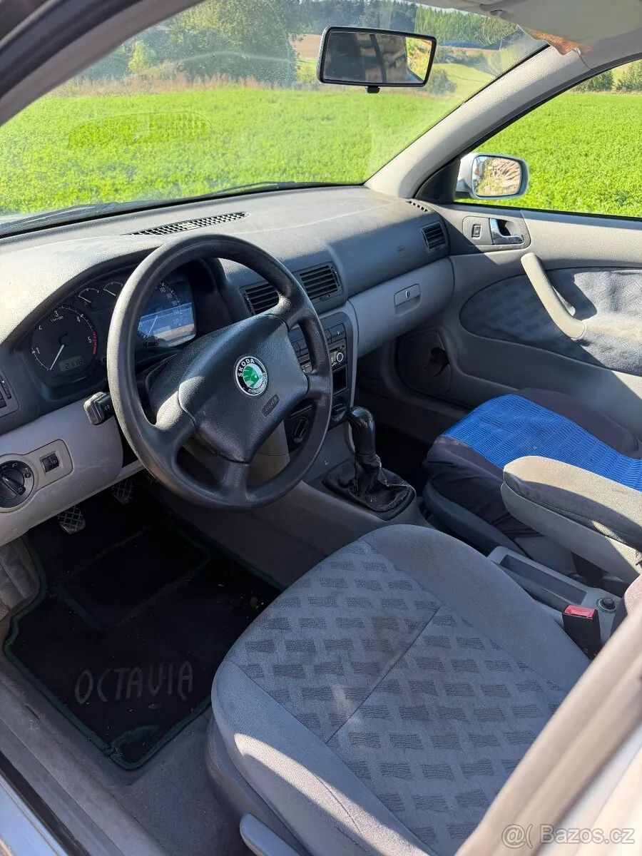 Skoda Octavia 1999 photo 3