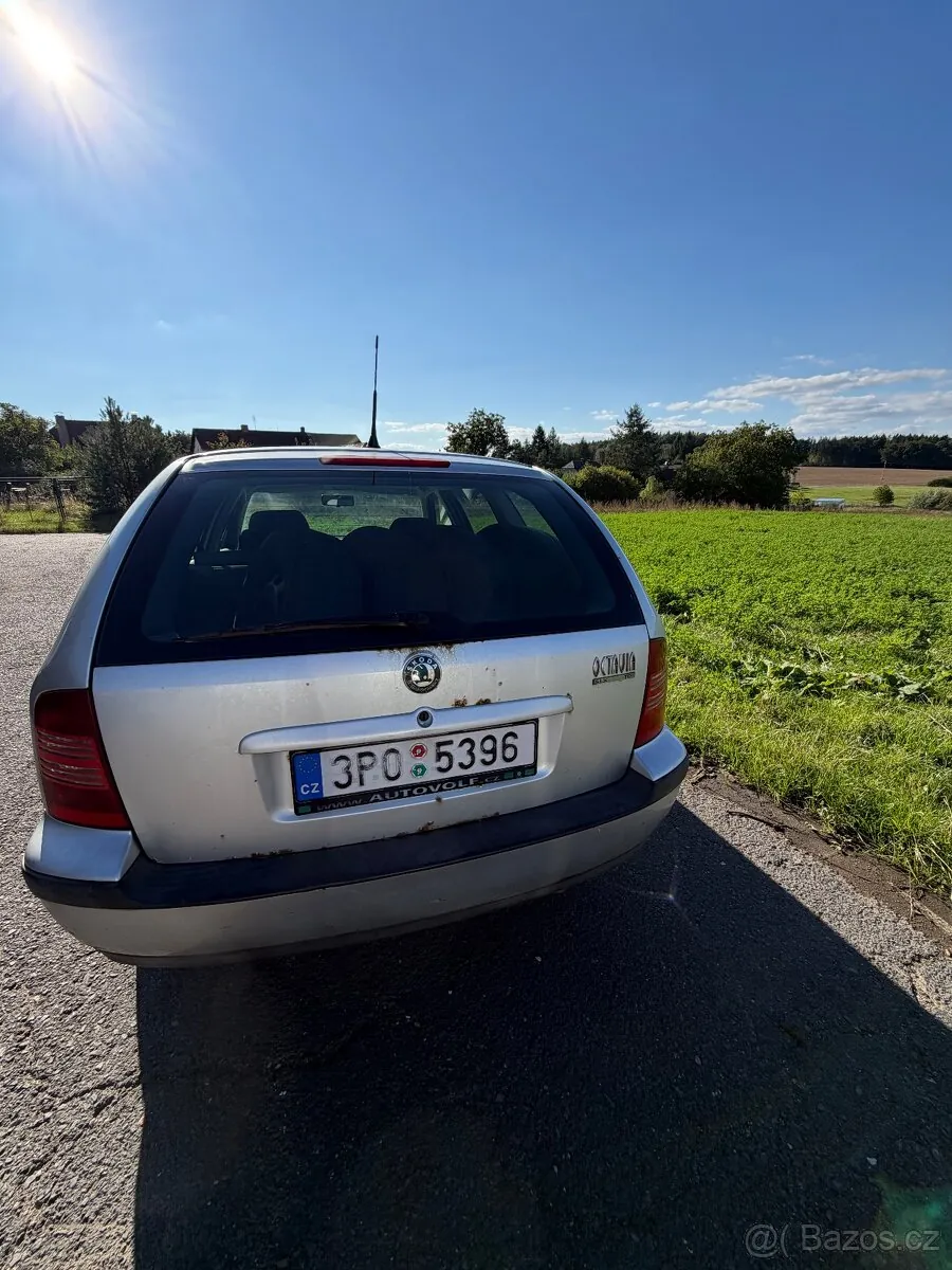 Skoda Octavia 1999 photo 2
