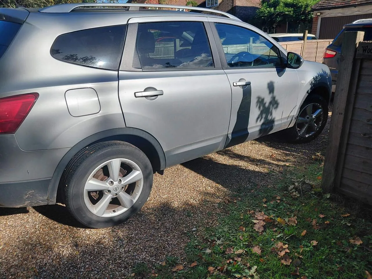 Nissan Qashqai 2009 photo 2