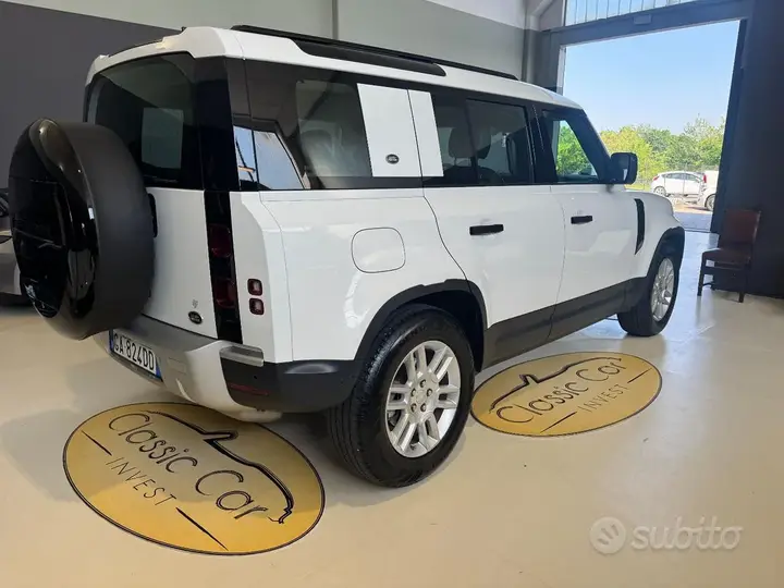 Land Rover Defender 2020 photo 5