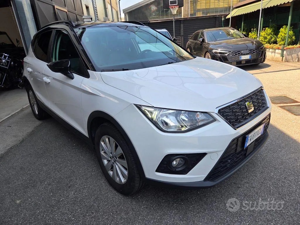 Seat Arona 2019 photo 4