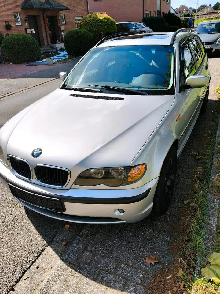 BMW 318I Touring
