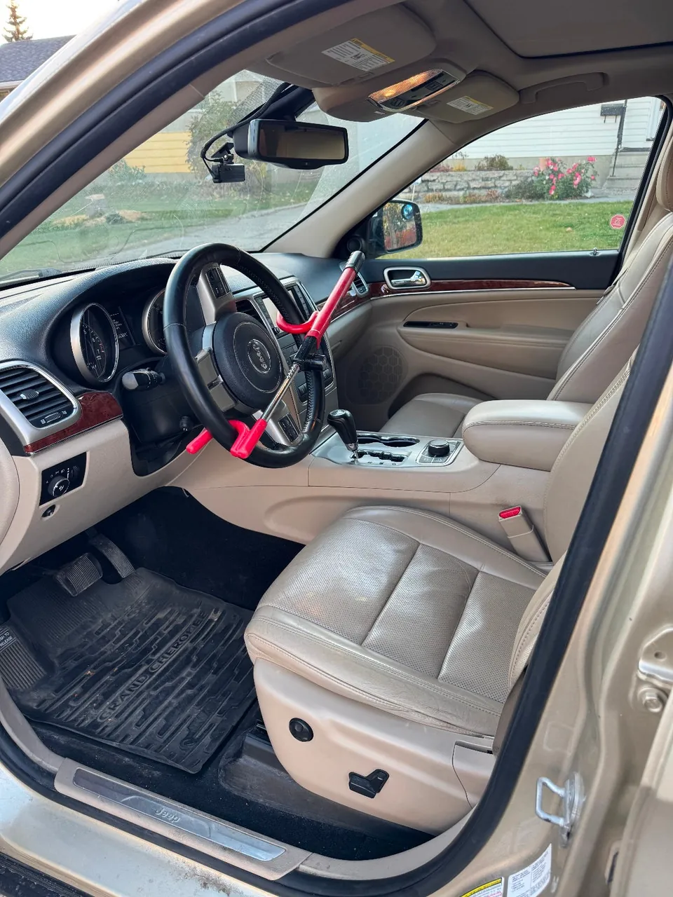 Jeep Grand Cherokee 2012 photo 5