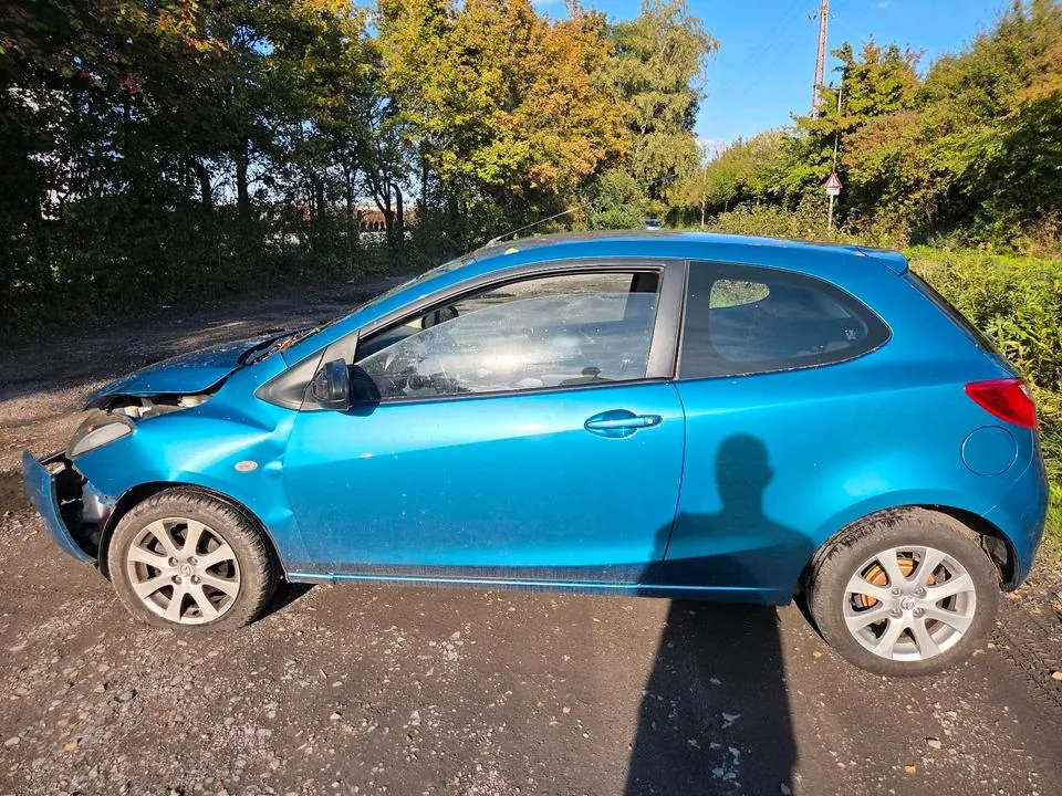 Mazda Mazda 2