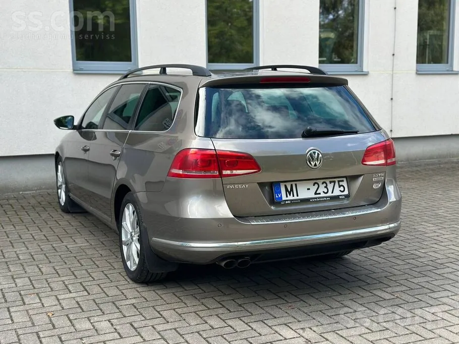 Volkswagen Passat 2011 photo 3