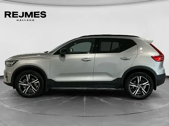 Volvo Xc40 2025 photo 3