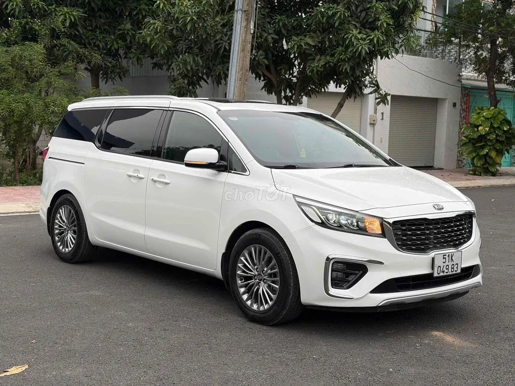 Kia Sedona 2021 photo 3