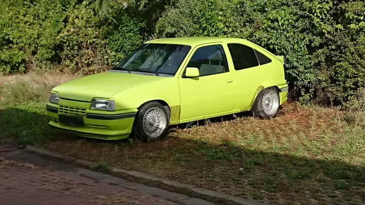 Opel Kadett E