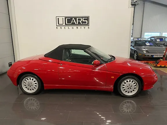 Alfa Romeo Spider 1995 photo 5