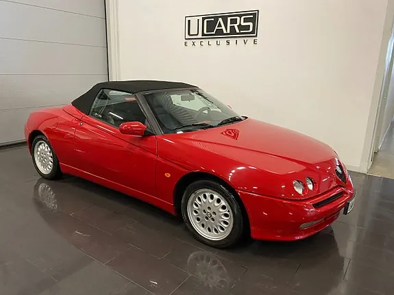 Alfa Romeo Spider 1995 photo 4