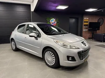 Peugeot 207 2012 photo 3