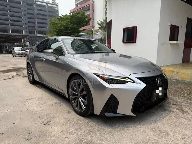 Lexus Is300