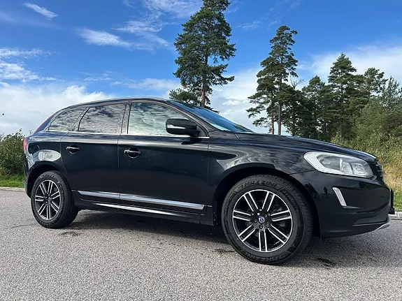 Volvo Xc60 2017 photo 5