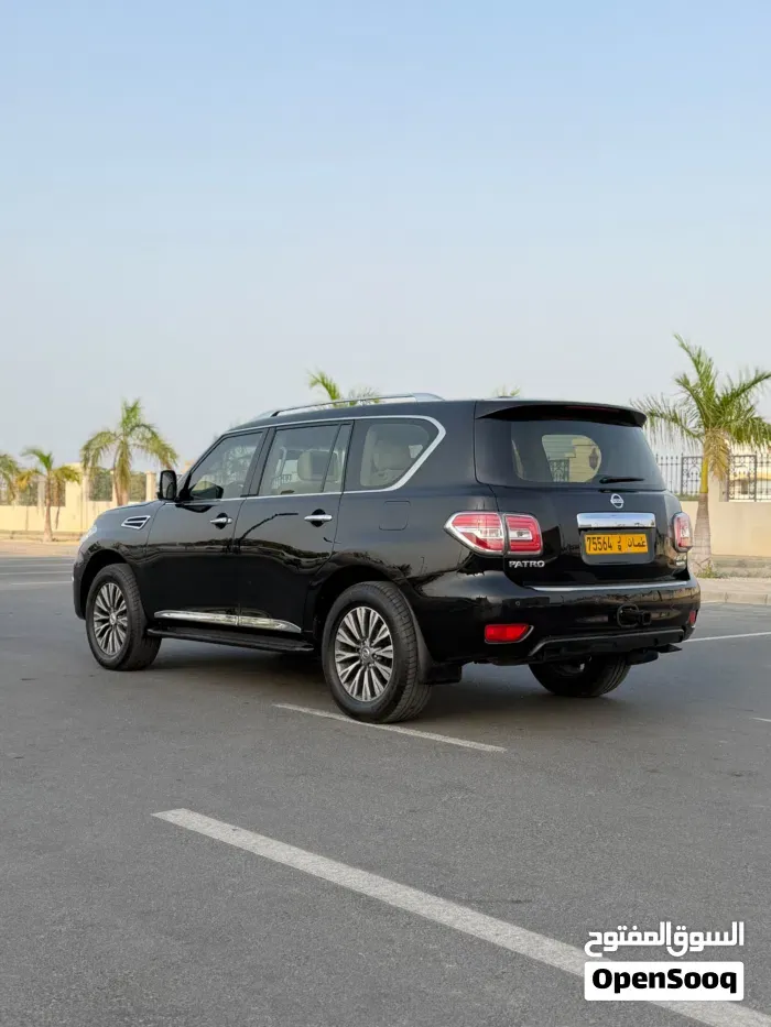 Nissan Patrol 2011 photo 4
