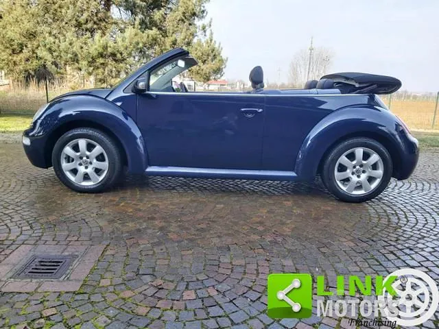 Volkswagen New Beetle 2004 photo 5