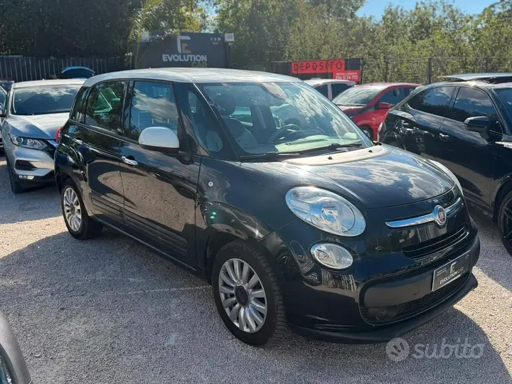 Fiat 500L 2014 photo 2