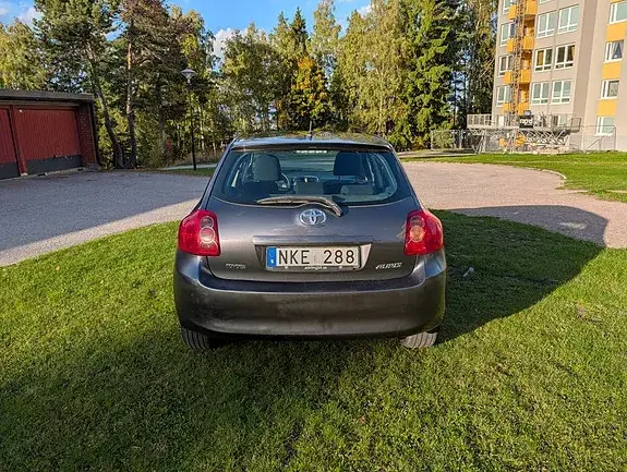 Toyota Auris 2007 photo 4