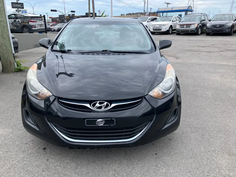 Hyundai Elantra 2013 photo 2