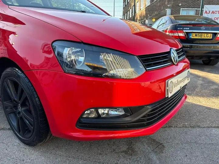 Volkswagen Polo 2015 photo 5