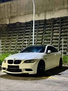 BMW 323I