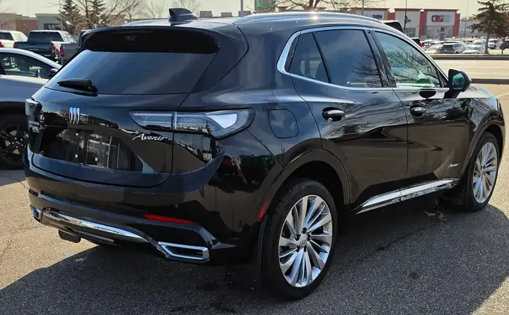 Buick Envision 2024 photo 5