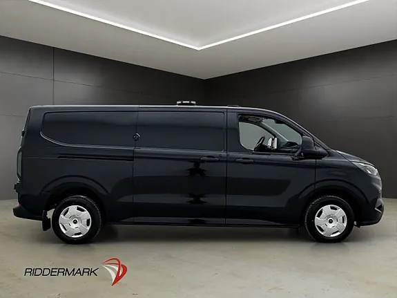 Ford Transit Custom 2024 photo 2