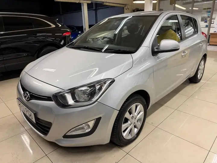 Hyundai I20 2013 photo 4