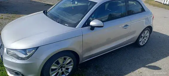 Audi A1 2012 photo 3