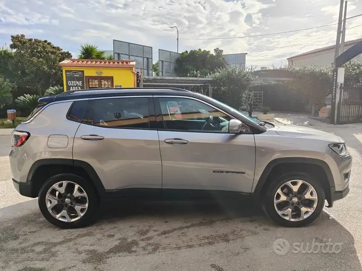 Jeep Compass 2018 photo 4