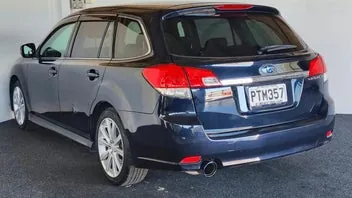Subaru Legacy 2013 photo 5