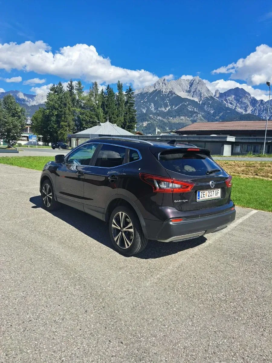 Nissan Qashqai 2018 photo 2