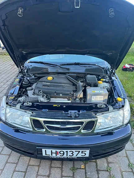 Saab 9-5 2000 photo 4