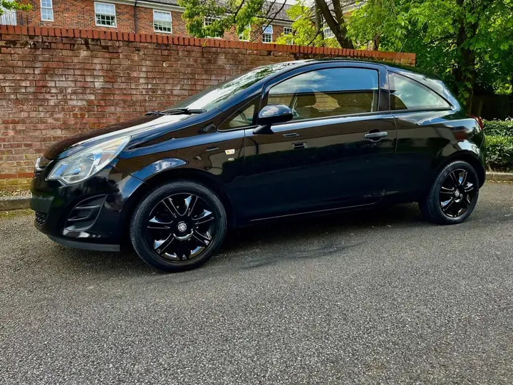 Vauxhall Corsa 2013 photo 4