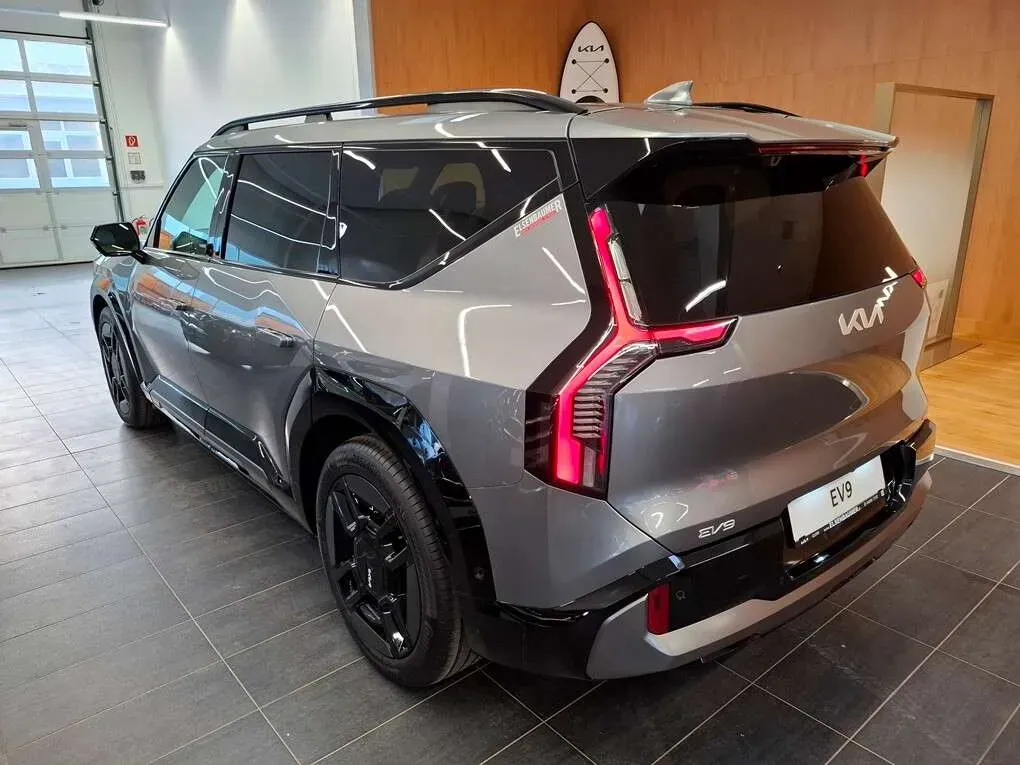 Kia Ev9 photo 3