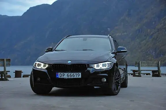 BMW 320D 2015 photo 2