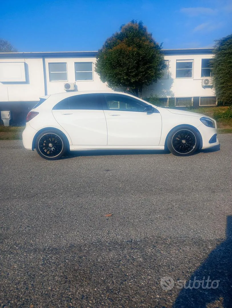 Mercedes-Benz A200D