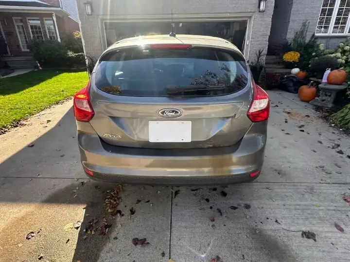 Ford Focus 2012 photo 5