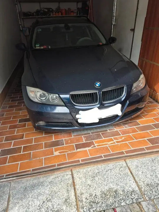 BMW 320
