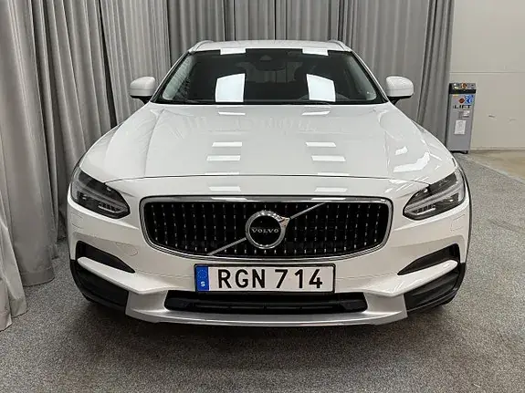 Volvo V90 Cross Country 2019 photo 5