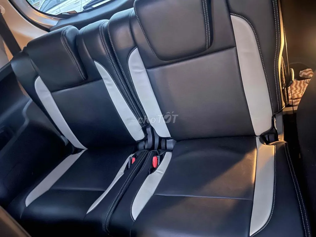 Toyota Avanza Premio 2023 photo 2