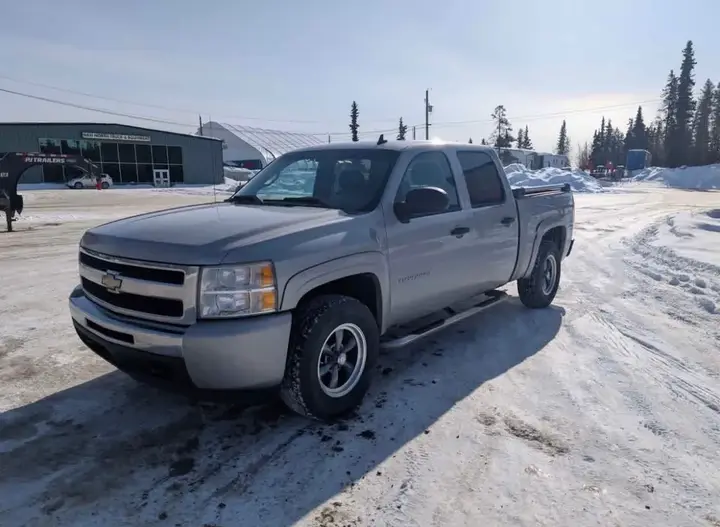 Chevrolet Silverado 1500 2009 photo 2