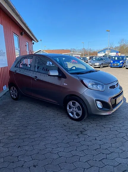 Kia Picanto 2013 photo 3